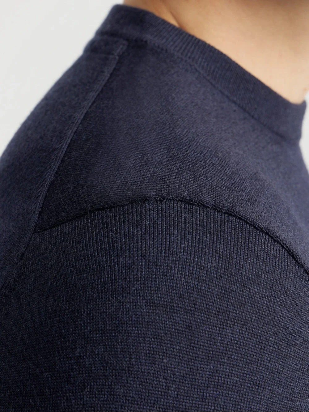 Spoke timeless navy